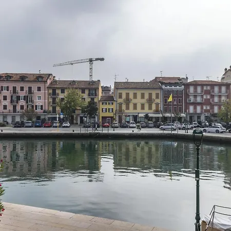 Al Porticciolo شقة